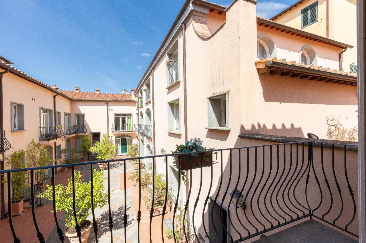 Palazzo Ghibellina 2 By Rental In Флоренция Экстерьер фото